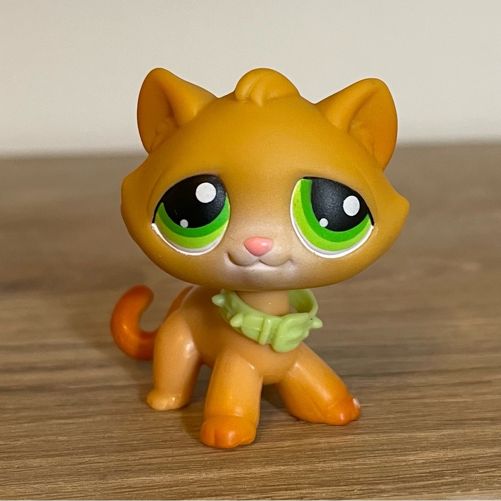 2004 Littlest Pet Shop Orange Cat